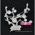 china traditional winter sweet flower crystal brooch